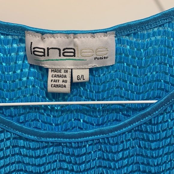 Lana Lee Petite blouse. - Picture 2 of 3